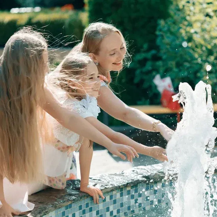 AquaFountain Outdoor Water Fountain Pump Adjustable Flow with Nozzles and Filter