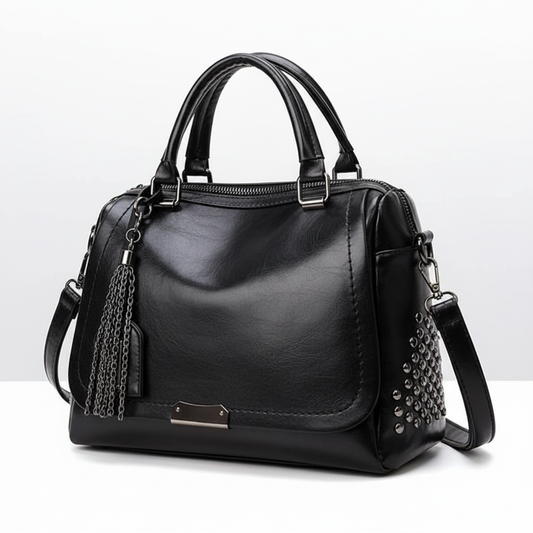 Black leather bag with chain tassel