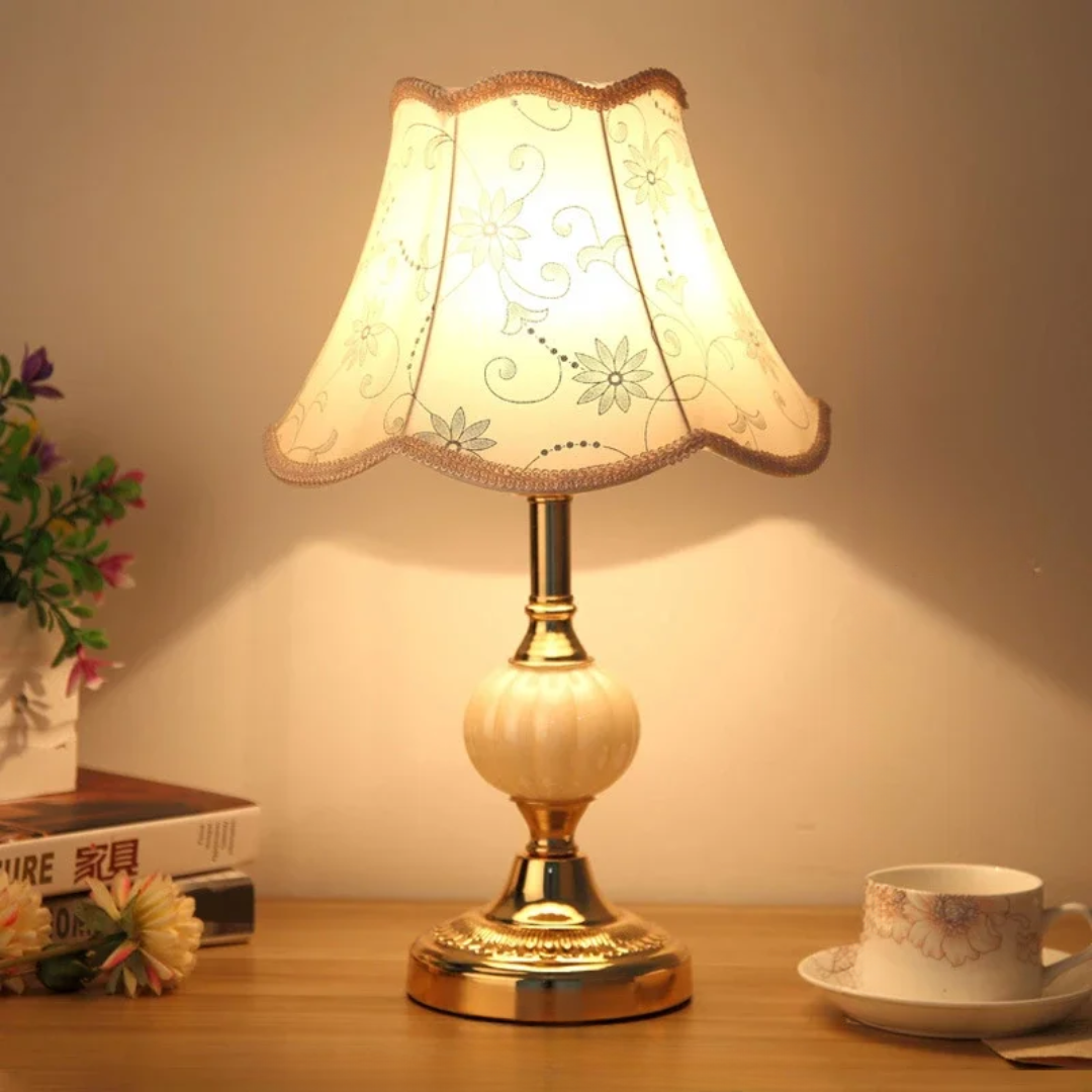 Quixy Vintage Scandinavian Table Lamp Modern Cozy Accent Light