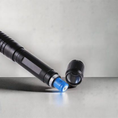 Blue Laser Flashlight with Adjustable Focus and Aluminium Housing