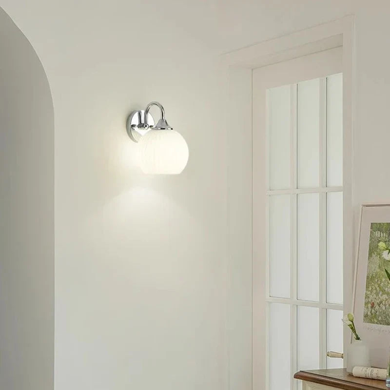 Lampada da parete in vetro scanalato cromato