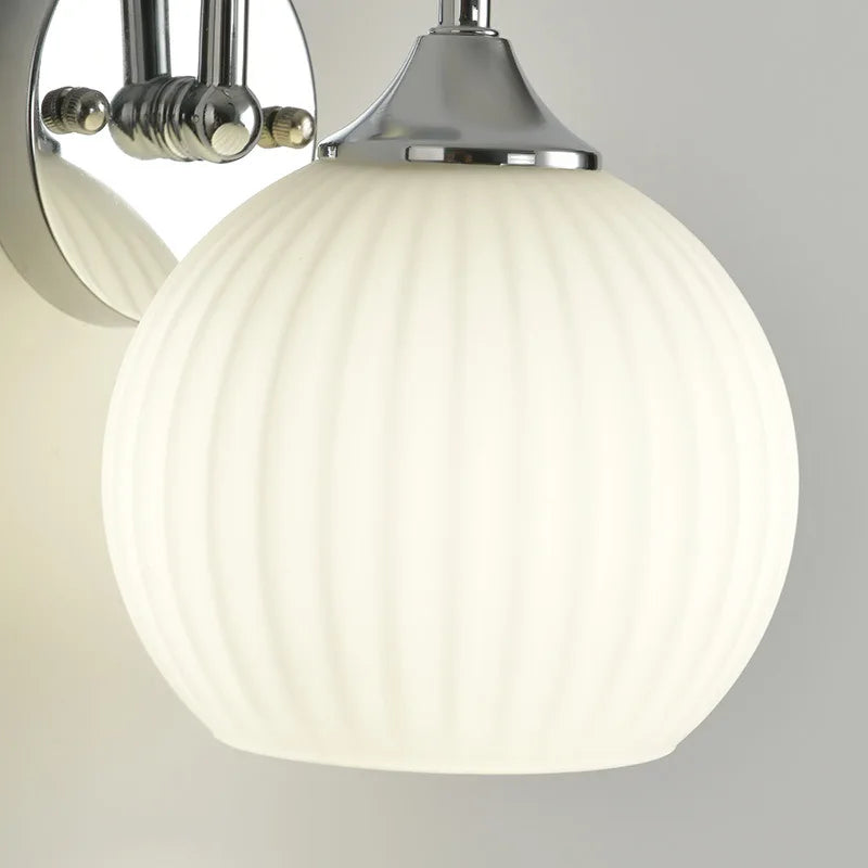 Lampada da parete in vetro scanalato cromato