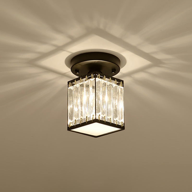 Lampada da soffitto semicentrale con pannelli in cristallo