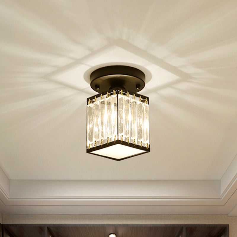 Lampada da soffitto semicentrale con pannelli in cristallo
