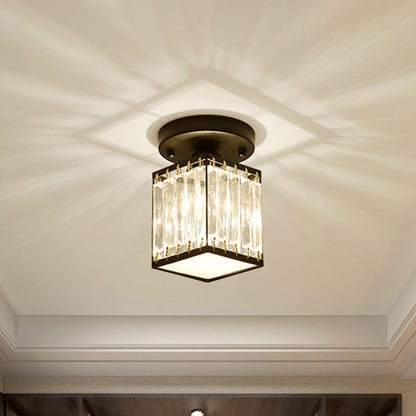 Lampada da soffitto semicentrale con pannelli in cristallo