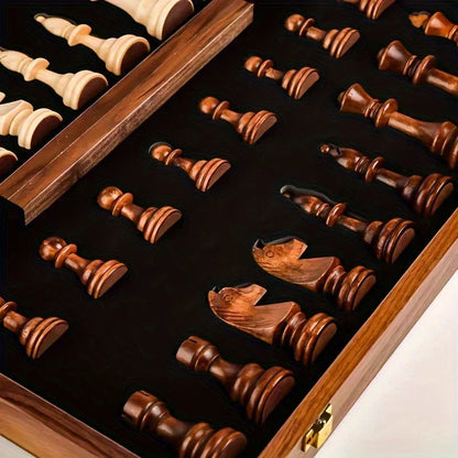 Elegant Chess Set with Detailed Pieces and Organised Storage Case