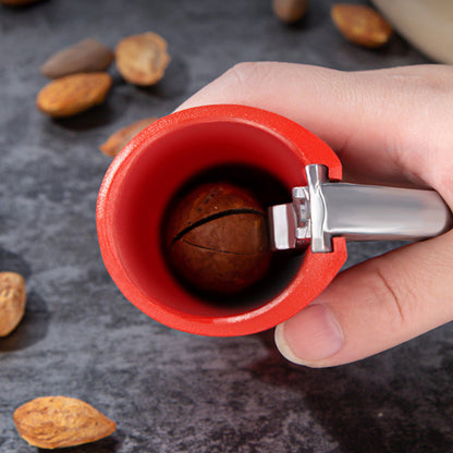 Ergonomic Aluminium Nutcracker with Curved Handle and Serrated Design