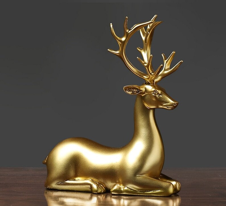 Golden Resin Deer Figurines Set with Standing and Sitting Designs