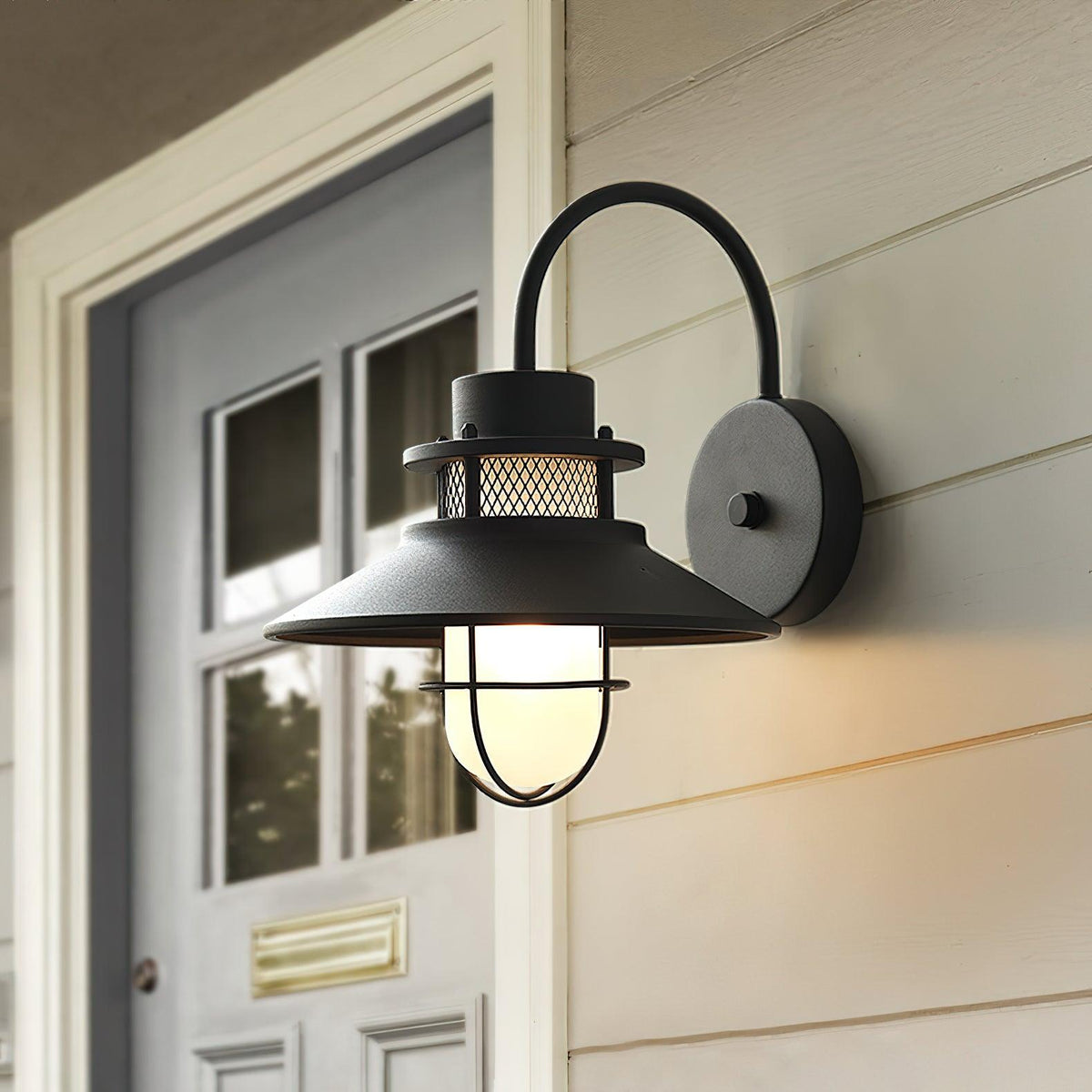 Industrial IP44 Outdoor Wall Light