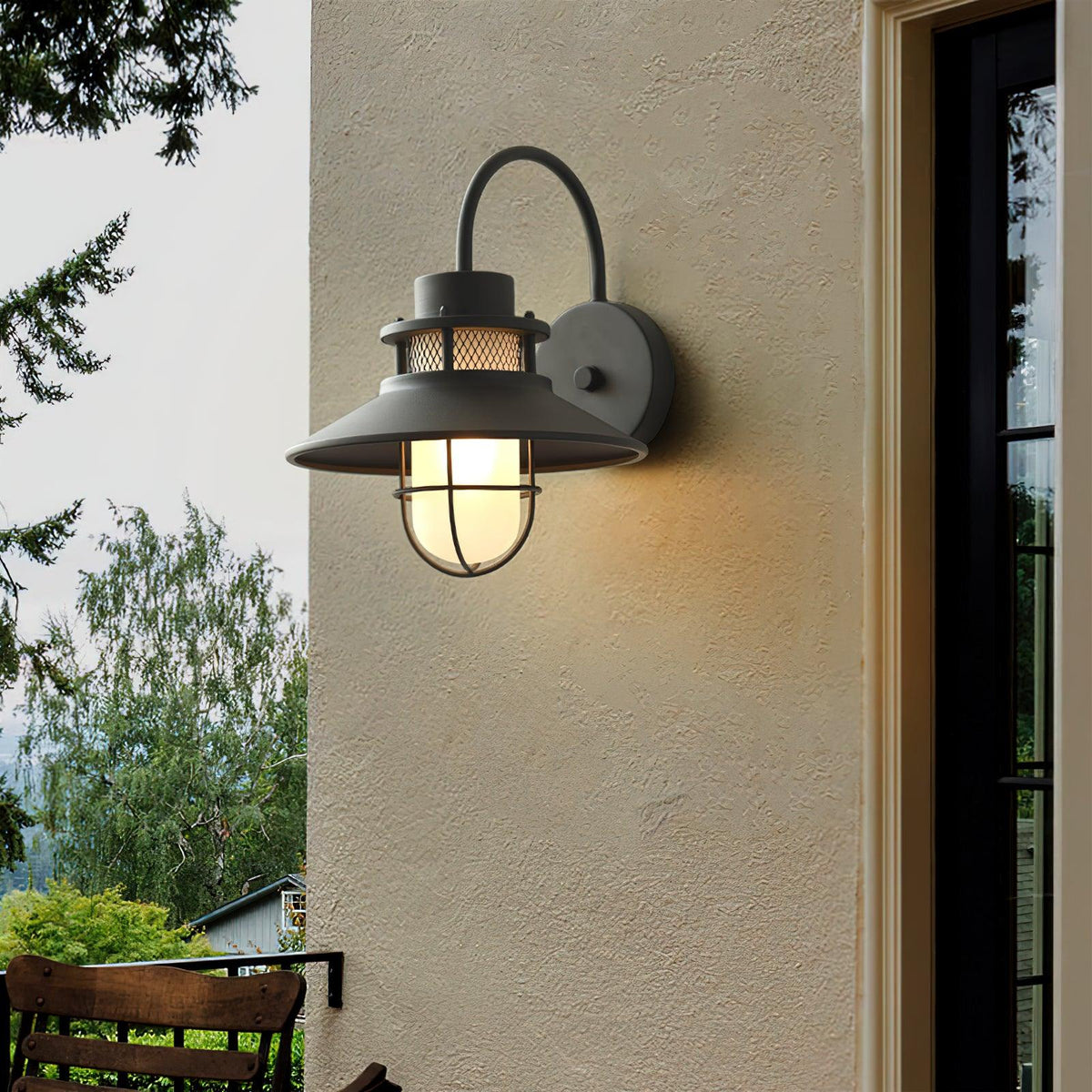 Industrial IP44 Outdoor Wall Light