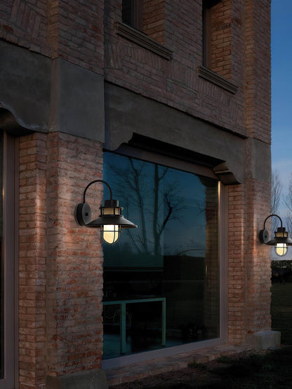 Industrial IP44 Outdoor Wall Light