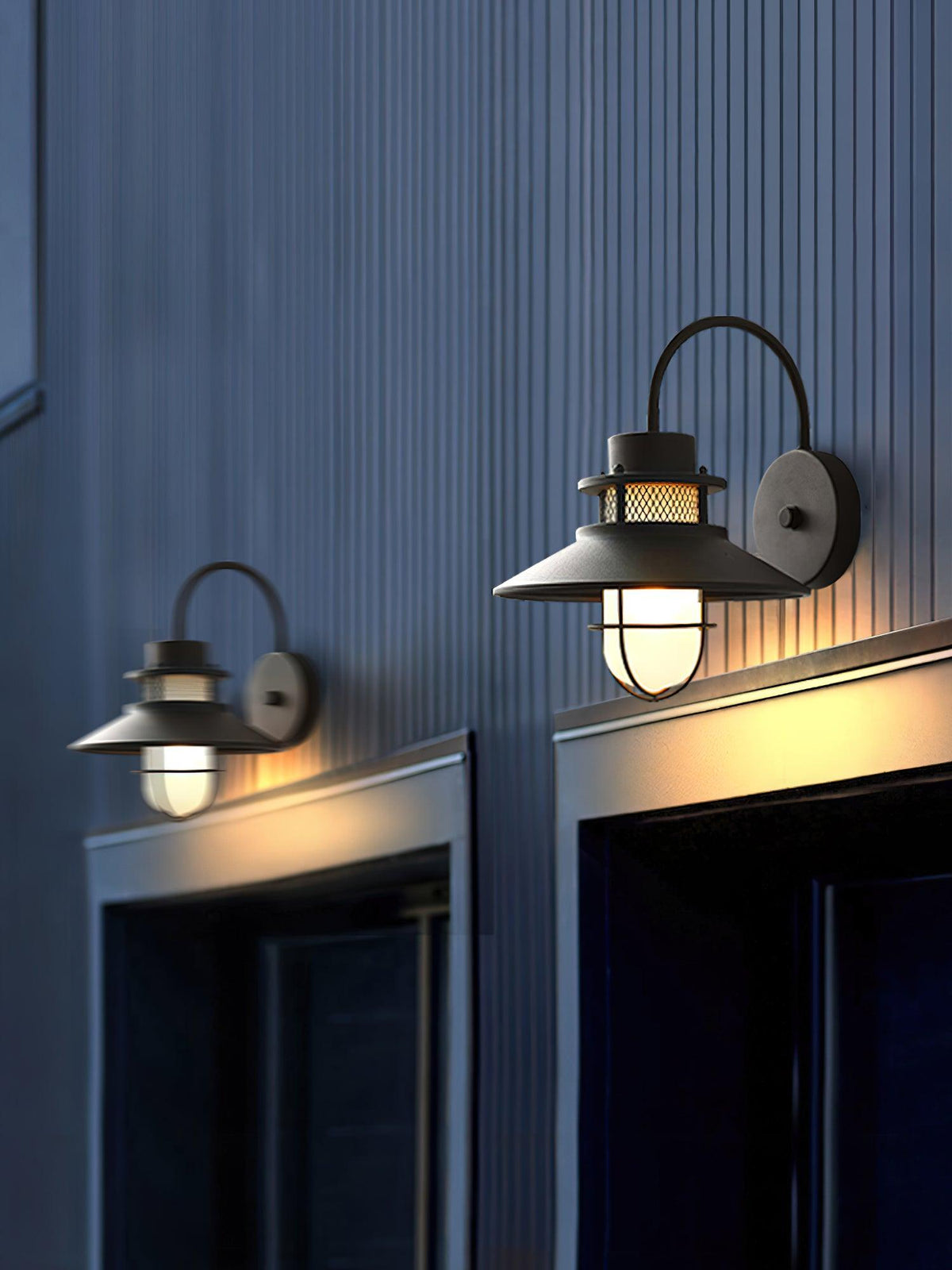 Industrial IP44 Outdoor Wall Light