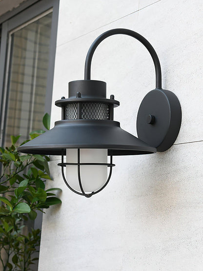 Industrial IP44 Outdoor Wall Light