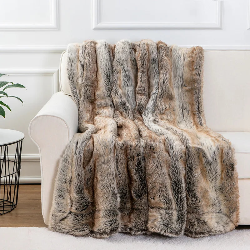 Luxurious Faux Fur Throw Blanket Soft Cozy Mink Style Blanket