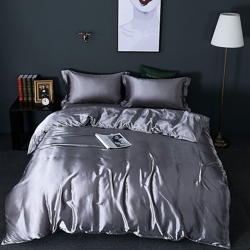 Luxury Satin Silk Bedding Set with Duvet Cover, Fitted Sheet and Pillowcases