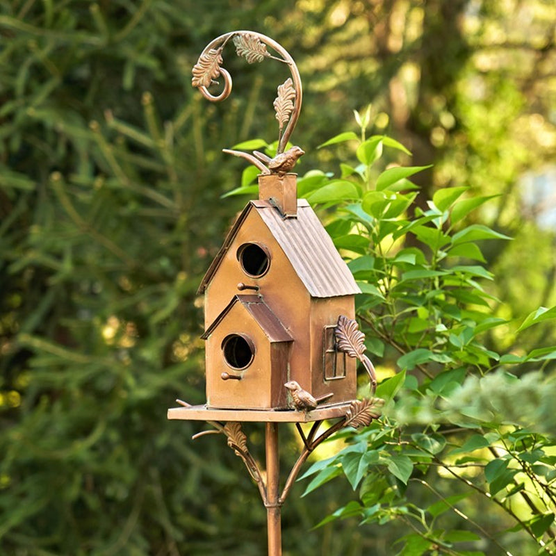 Metal Decorative Birdhouse Garden Stakes with Rustic Outdoor Design
