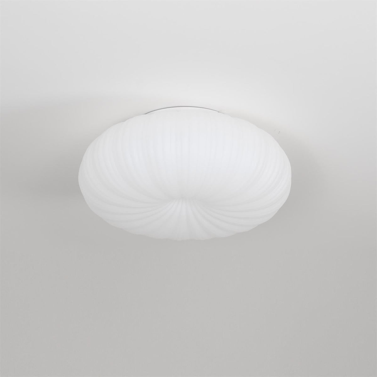 Modern LED Ceiling Lamp with Remote Dimming in Metal and Acrylic