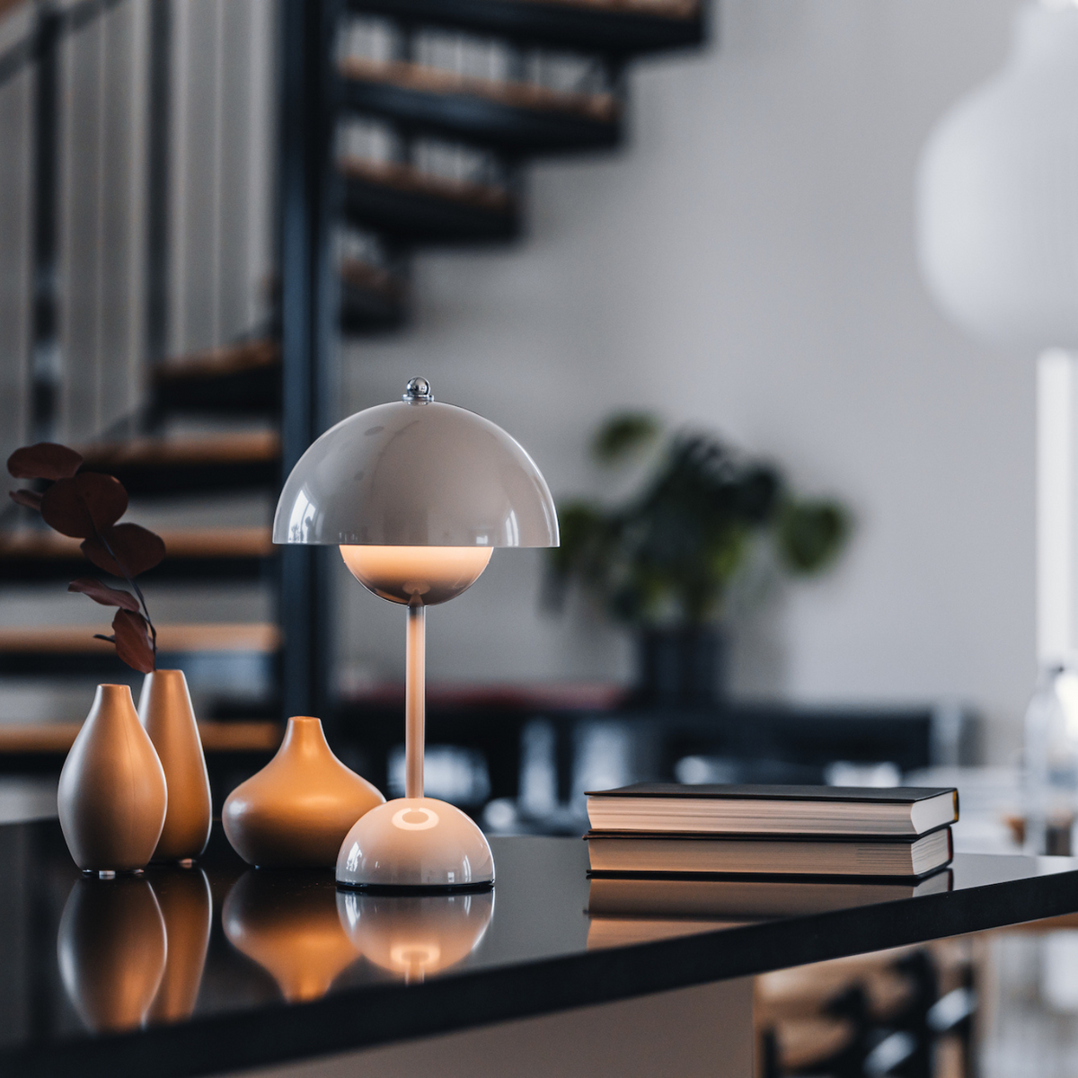 Mushroom Table Lamp with Soft Warm Light and Battery Operation