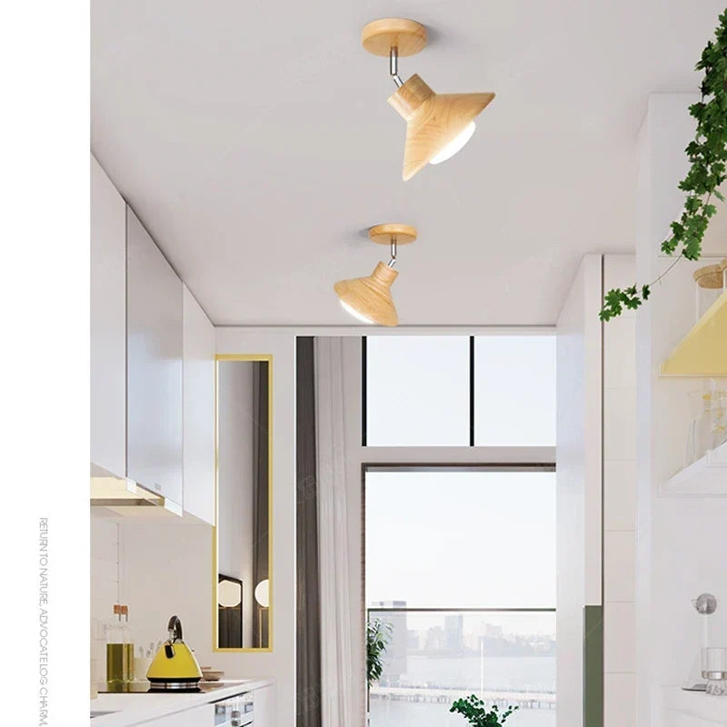 Lampada da soffitto conica in legno naturale, con direzione regolabile