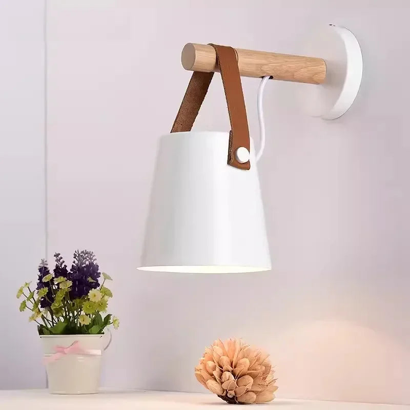 Lámpara colgante de pared nórdica de madera y cuero