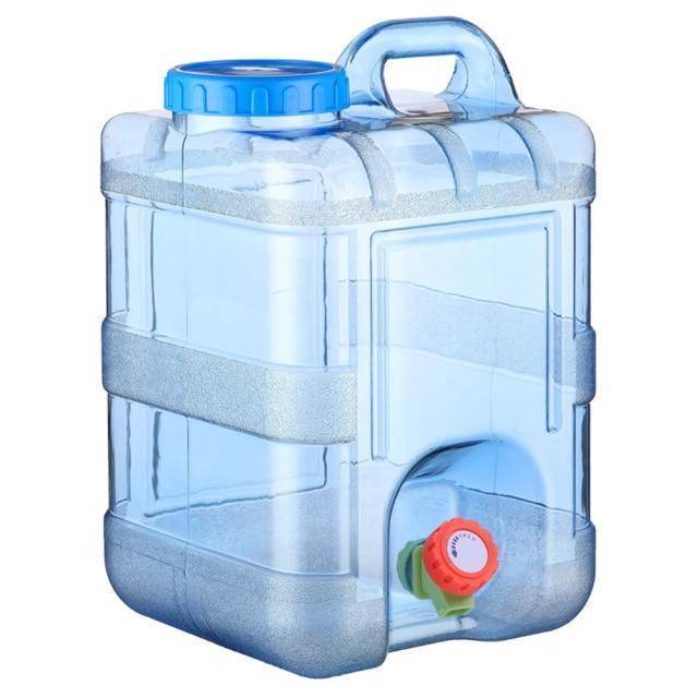 Portable Outdoor Water Storage Barrel with Spigot and Multiple Capacity Options