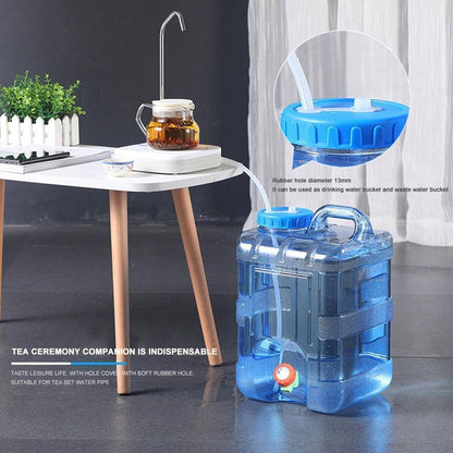 Portable Outdoor Water Storage Barrel with Spigot and Multiple Capacity Options
