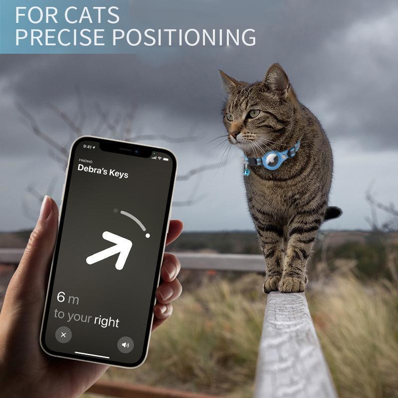 Reflective Cat Collar with GPS Tracker Holder and Bell