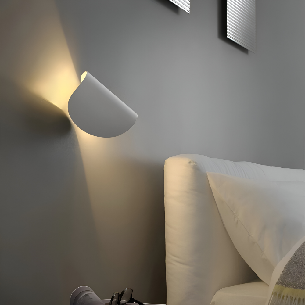 Rotating 5W Warm LED Wall Sconce