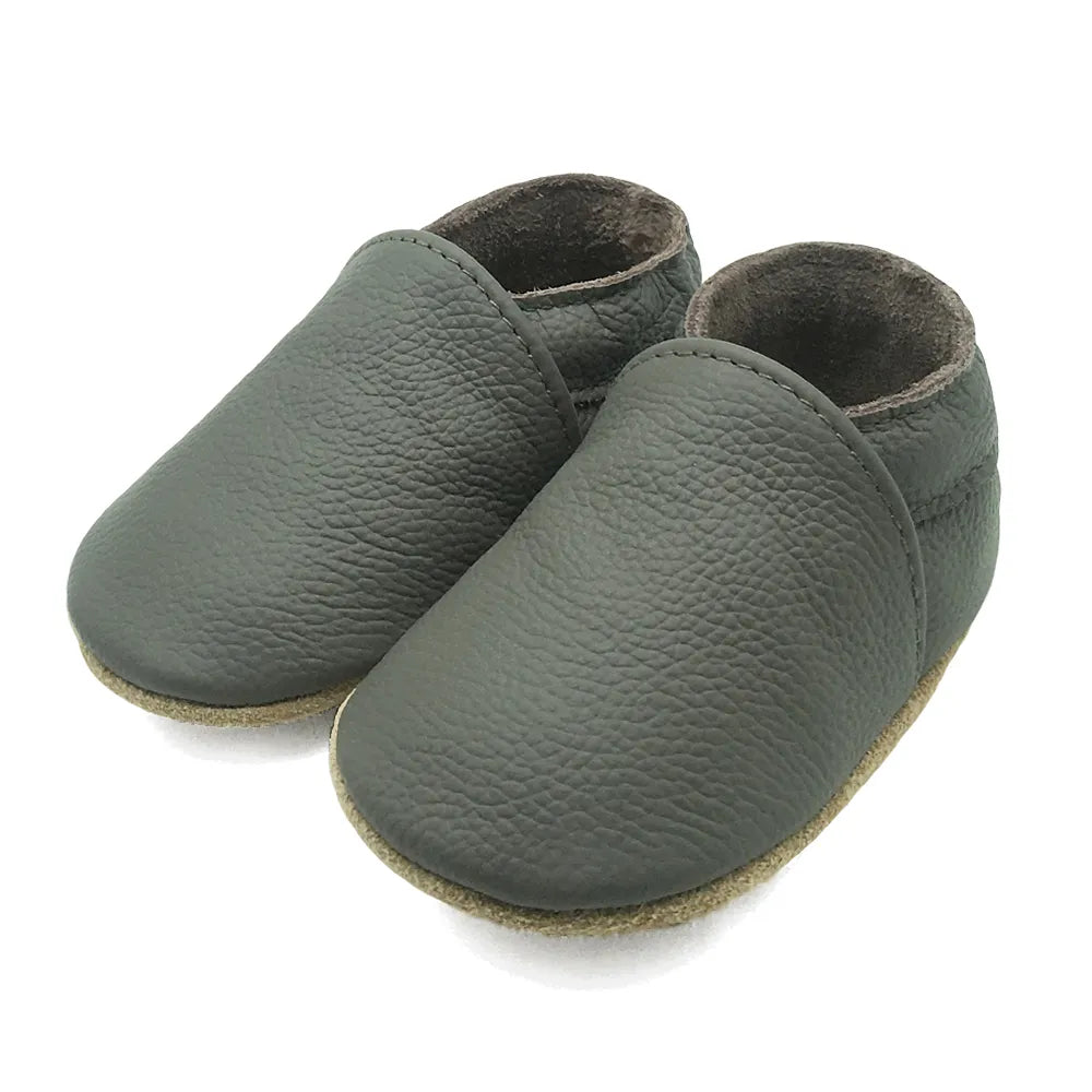 Soft Baby Booties with Elastic Closure for Newborns and Infants