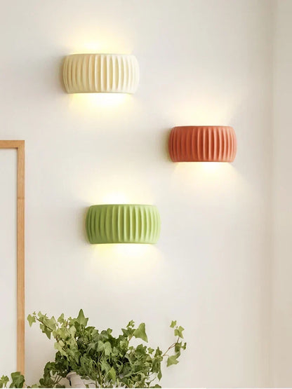 Textured Cream Resin E27 Wall Sconce