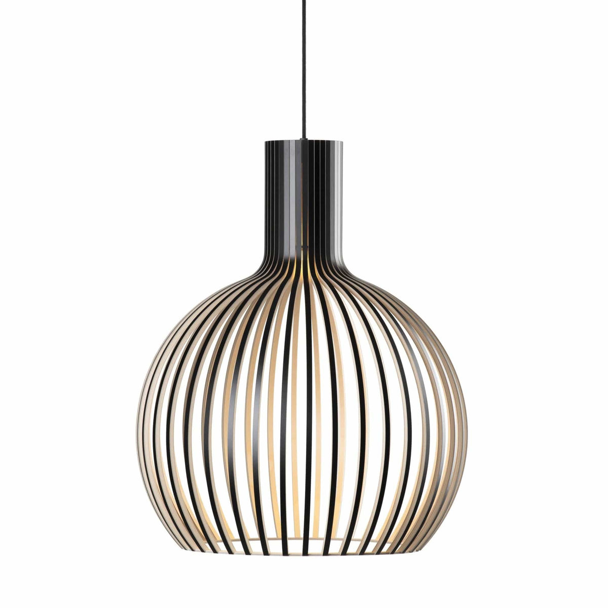 Vintage Wooden Pendant Lamp with Adjustable Height and LED Lighting