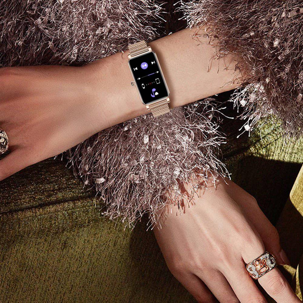 Women’s Smartwatch with Fitness Tracking, Heart Rate, Sleep Monitoring and Notifications