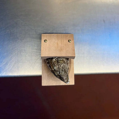 Wood Handle Oyster Shell Opener Clamp for Seafood Shucking